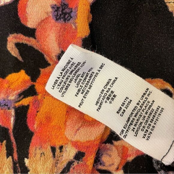 EUC Free People Romantic Boho Free People Black Floral Dress Long Sleeve Sz. 2 - Picture 6 of 6